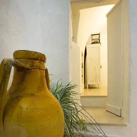 Santa Marina In Corte Cataldi 3*