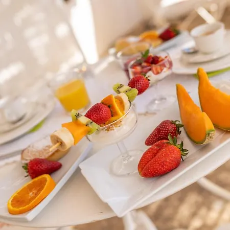 B&B Santa Marina In Corte Cataldi 갈리폴리